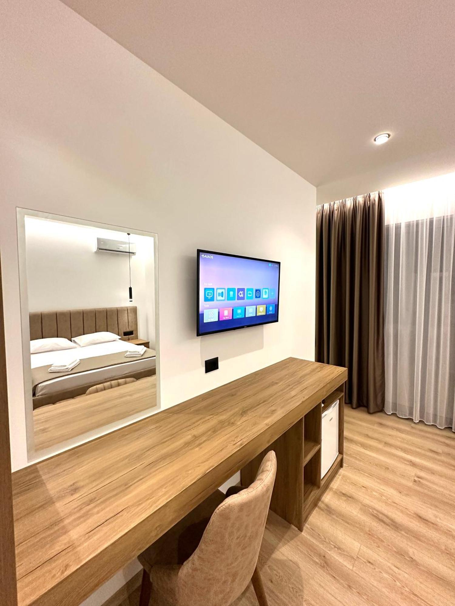 Keos Hotel Саранда Екстер'єр фото