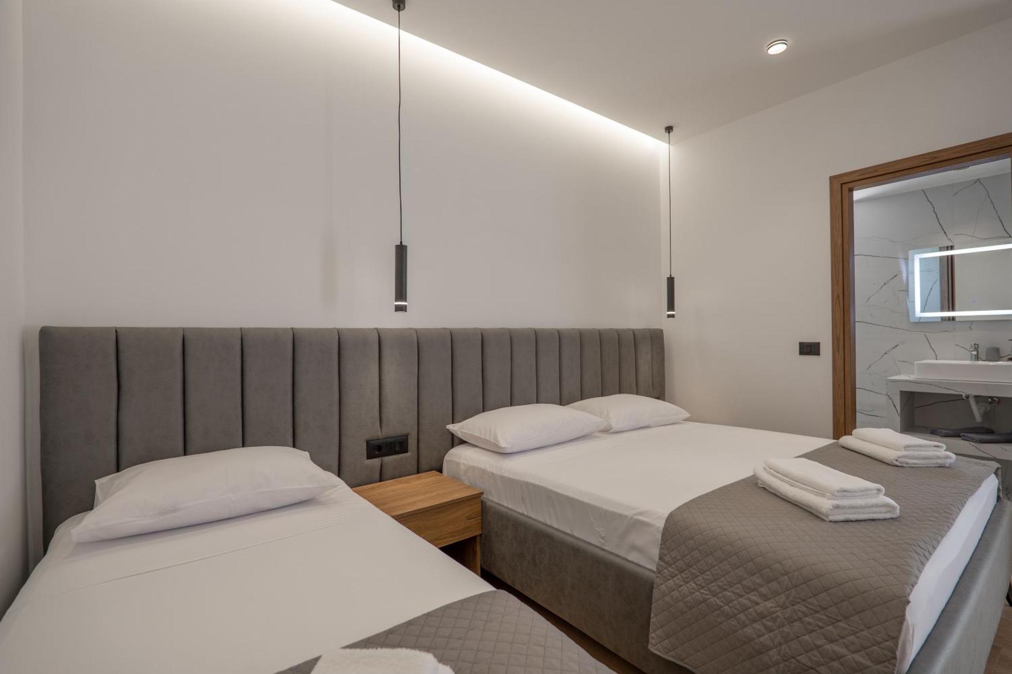 Keos Hotel Саранда Екстер'єр фото