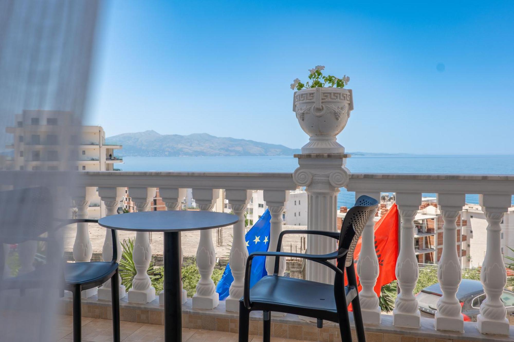 Keos Hotel Саранда Екстер'єр фото